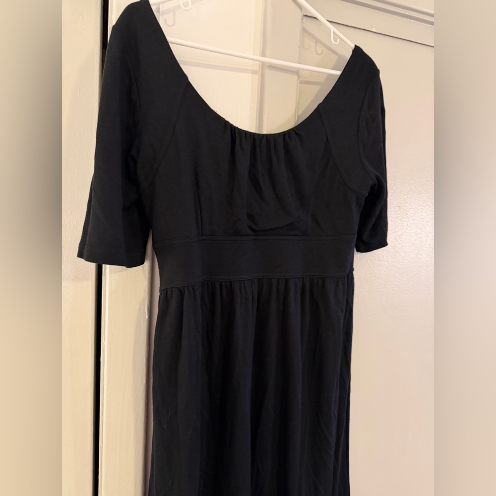 Women’s Black Loft Dress - Picture 7 of 7